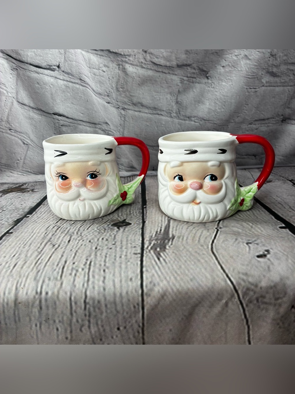 Lot of 2 Vtg Josef Originals Kitschy Cottage Christmas Ceramic 3” Santa Mugs GUC